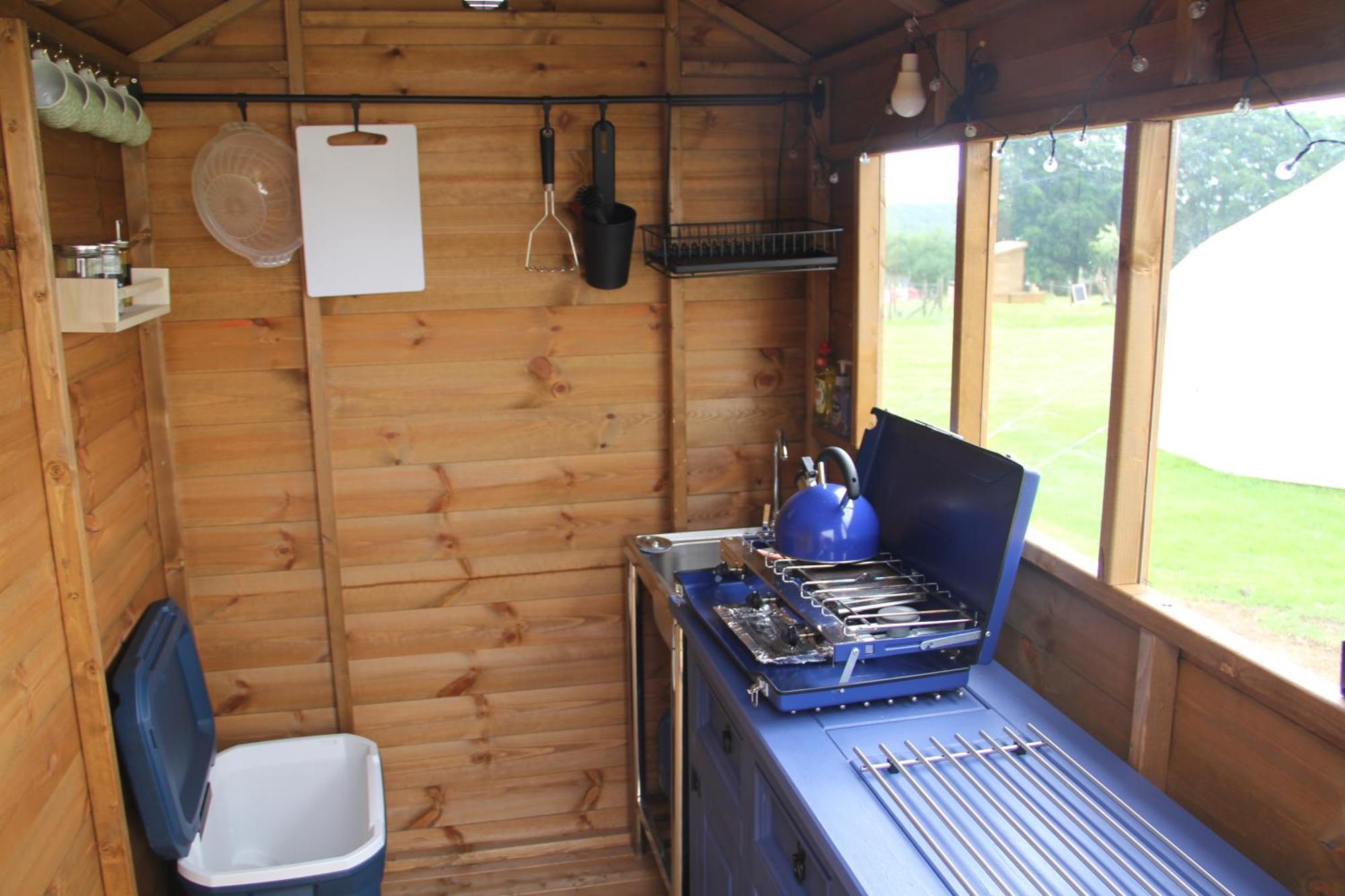 Tal-Y-Fan Farm 6M Stargazer Tent Bridgend  Exterior photo